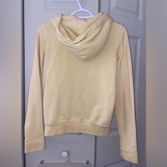 4/$20 American Eagle Zippered Hoodie Size XS - Picture 2 of 3